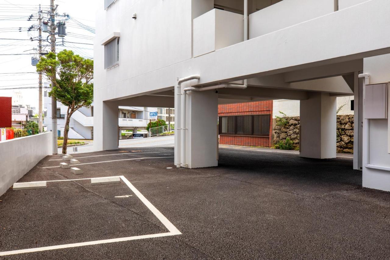 Take Hotel Okinawa Esterno foto