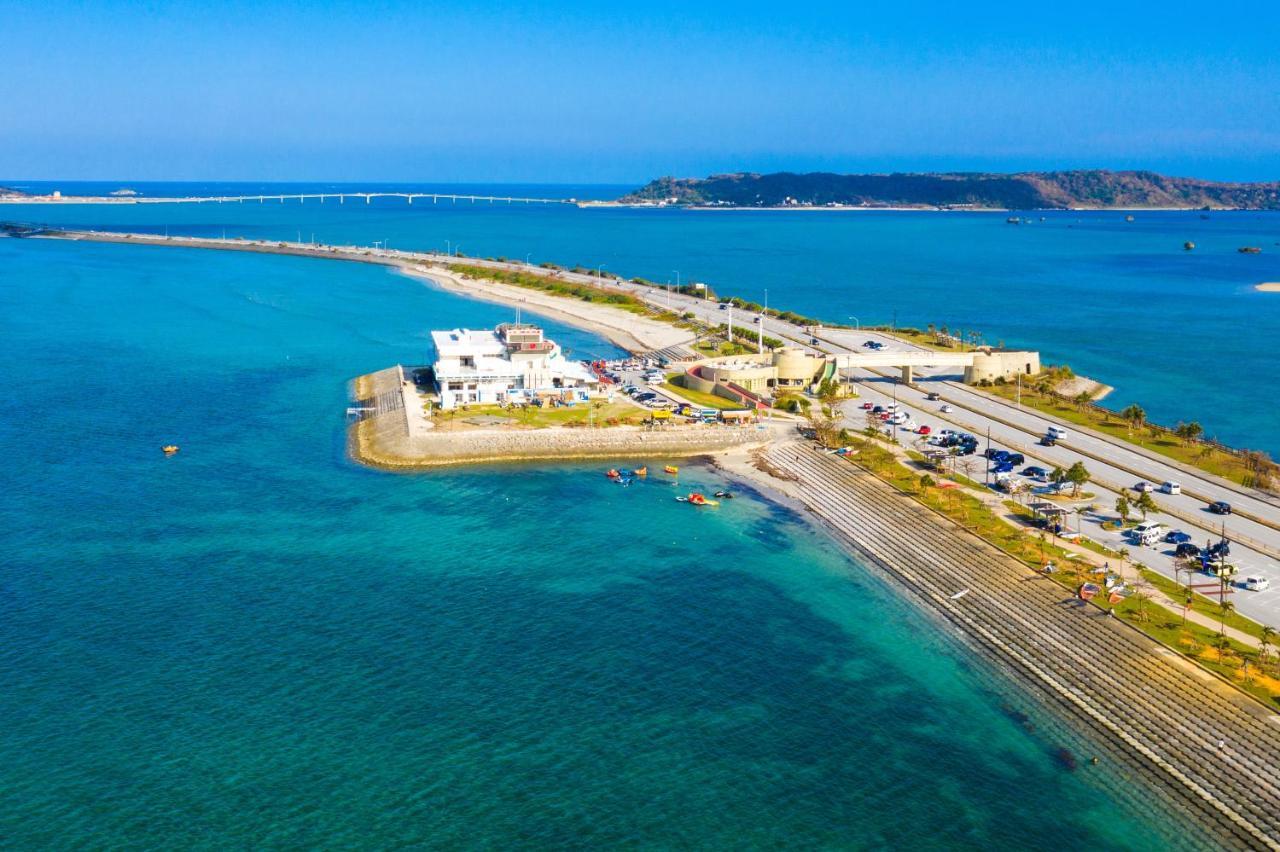 Take Hotel Okinawa Esterno foto